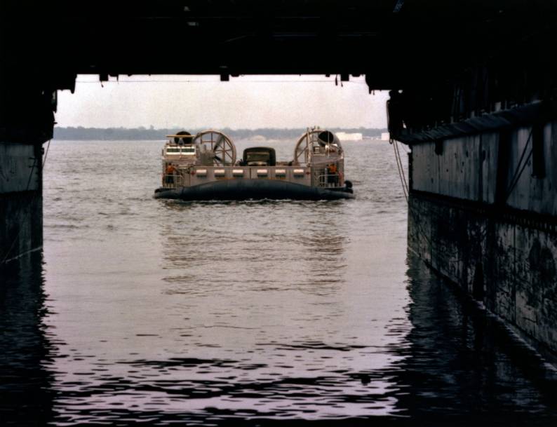 LPD-4 USS Austin class amphibious transport dock well deck lcac