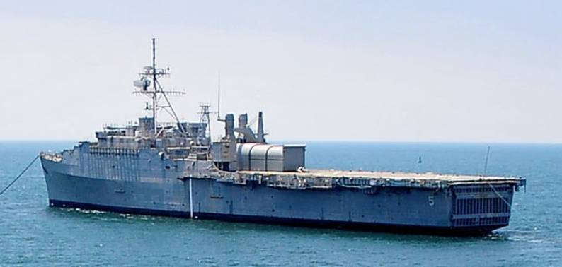 ex USS Ogden LPD-5 under tow