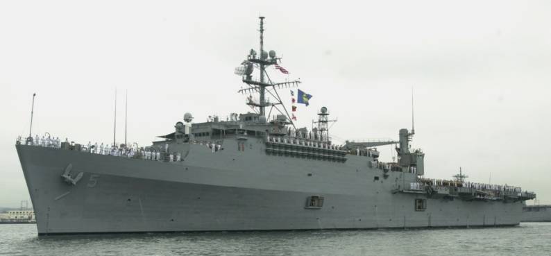 LPD-5 USS Ogden