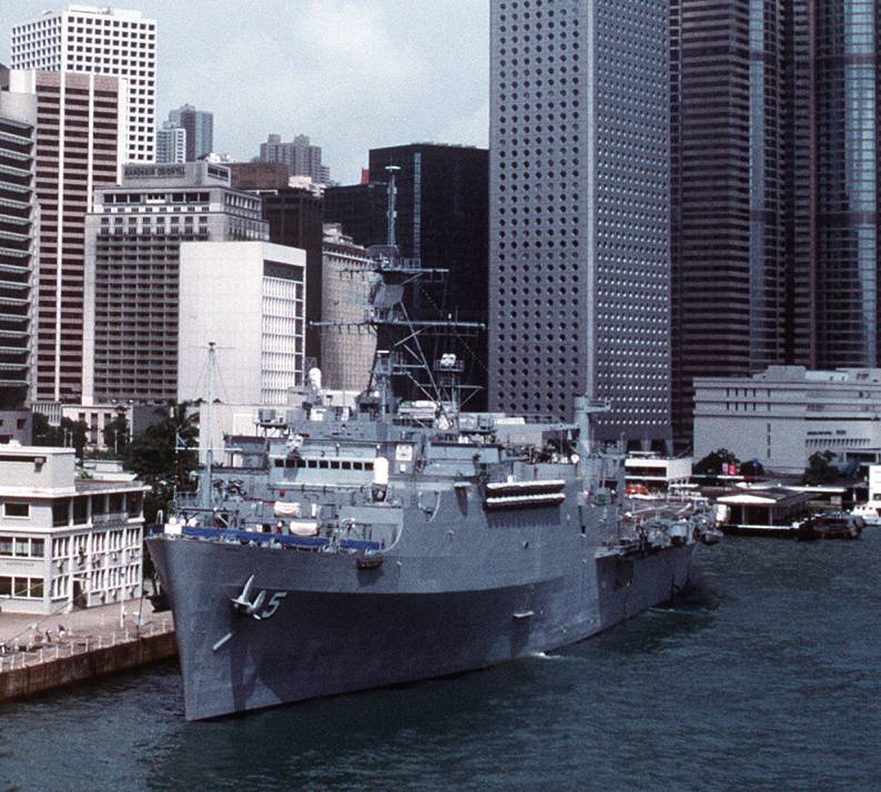 LPD-5 USS Ogden Hong Kong 1992