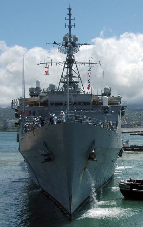 LPD-6 USS Duluth Pearl Harbor Hawaii 2005