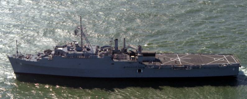 LPD-5 USS Duluth