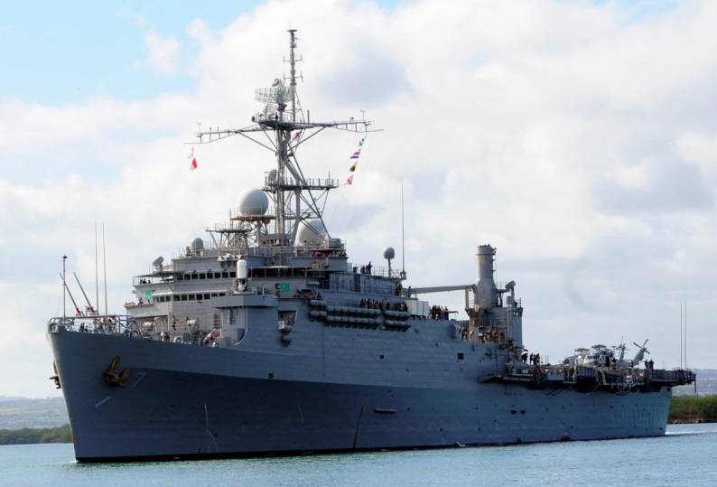LPD-7 USS Cleveland Pearl Harbor Hawaii 2011