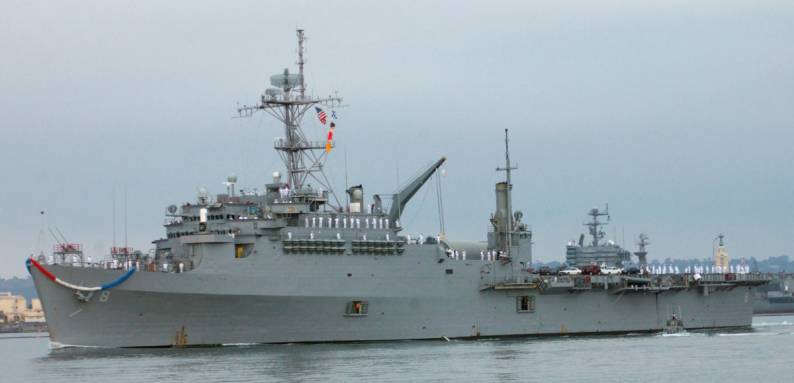 USS Dubuque LPD-8
