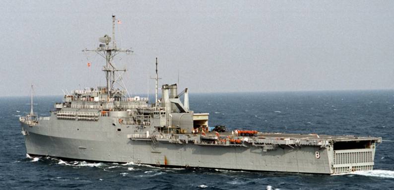 LPD-8 USS Dubuque valiant blitz 1991