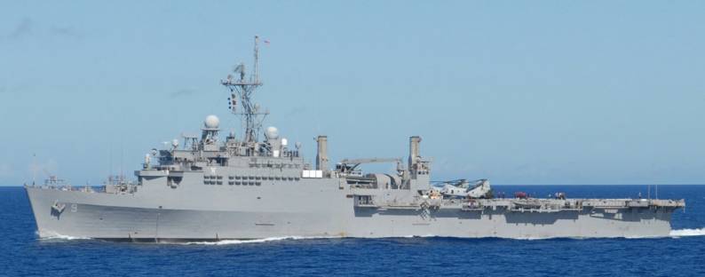 USS Denver LPD-9 East China Sea 2010