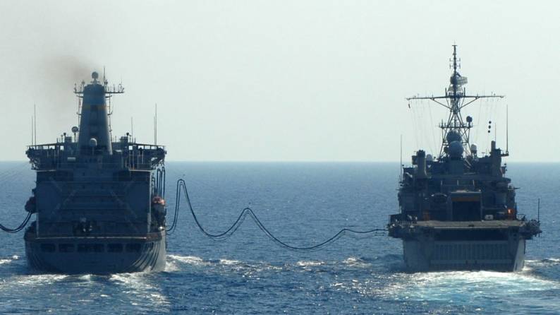 LPD-9 USS Denver underway replenishment