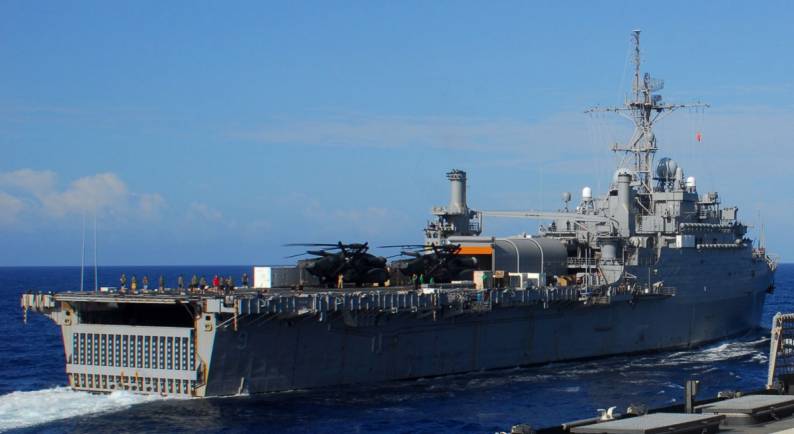 USS Denver LPD-9 Talisman Sabre 2009