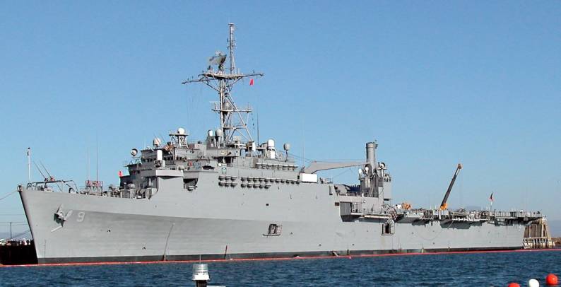 USS Denver LPD-9 NWS Seal Beach CA