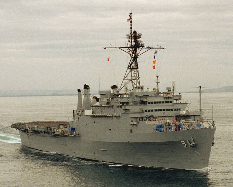 LPD-9 USS Denver San Diego California 1986