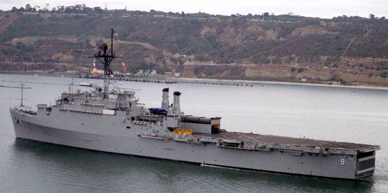 LPD-9 USS Denver