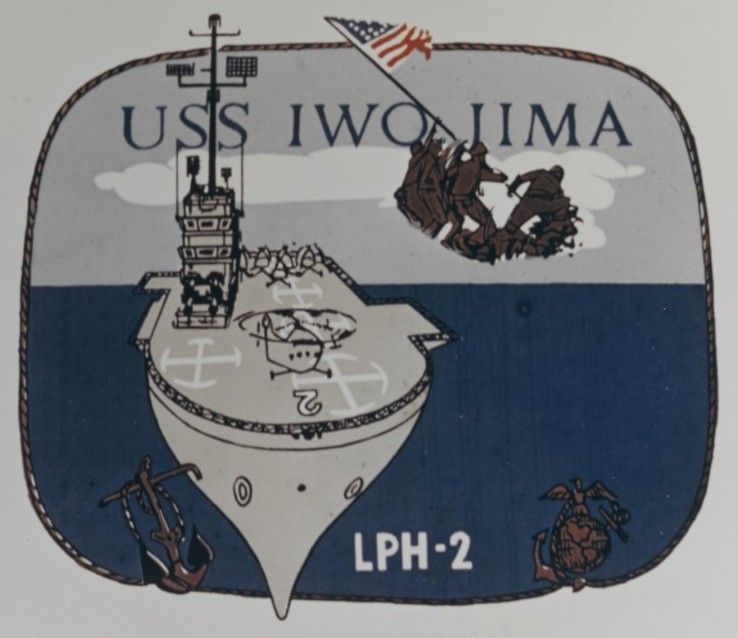 lph-2 uss iwo jima insignia crest patch badge amphibious assault ship landing platform helicopter us navy 03c