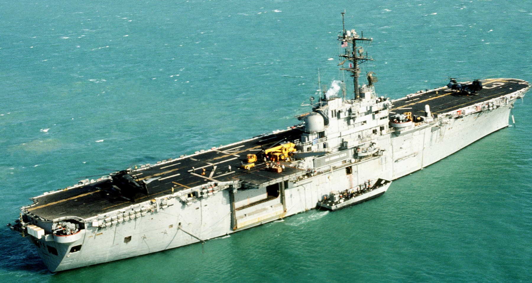 lph-3 uss okinawa iwo jima class amphibious assault ship landing platform helicopter us navy 19 persian gulf 1992
