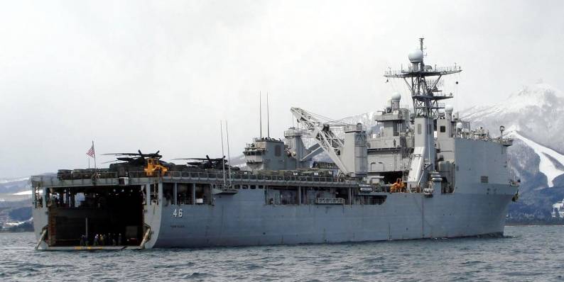 lsd 46 uss tortuga whidbey island class amphibious dock landing ship japan 2011