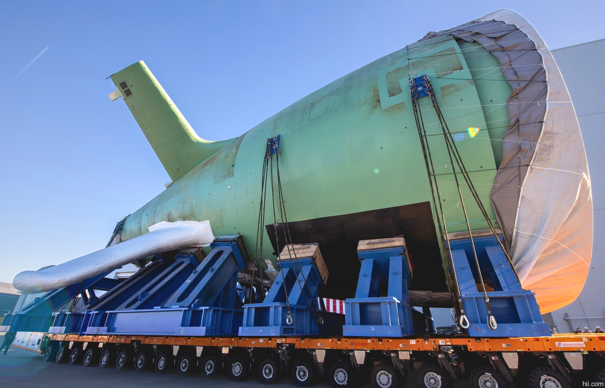 columbia class ssbn ballistic missile submarine us navy general dynamics electric boat gdeb hii newport news 09