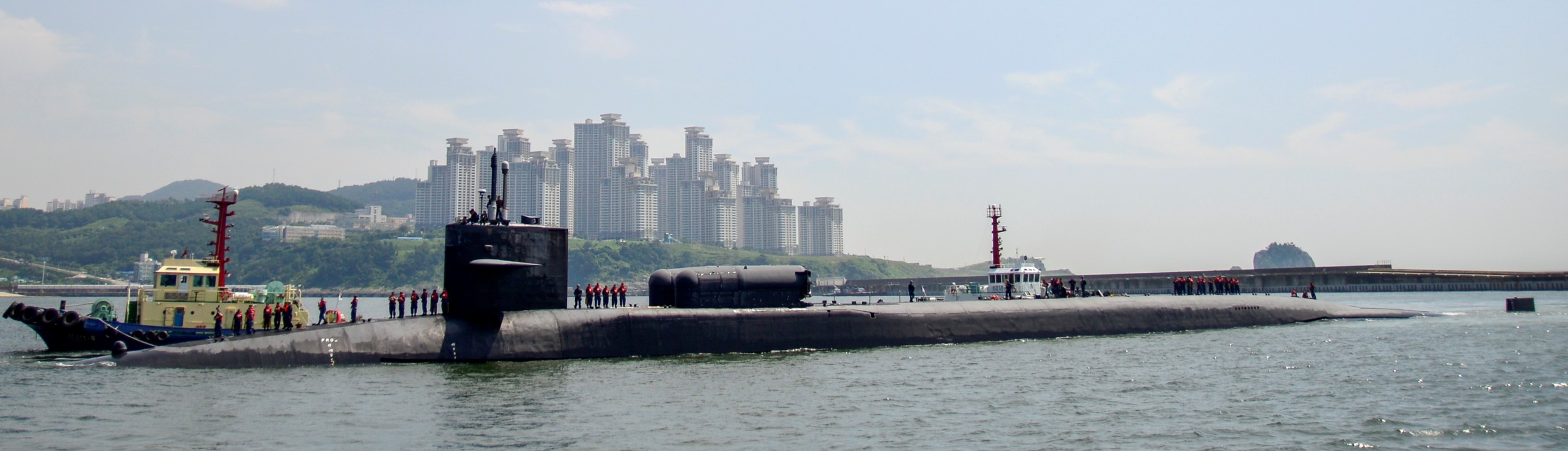 ssgn-726 uss ohio guided missile submarine us navy 2016 11