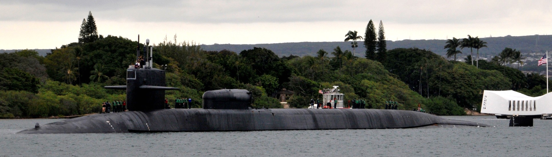 ssgn-726 uss ohio guided missile submarine us navy 2012 27 joint base pearl harbor hickam hawaii