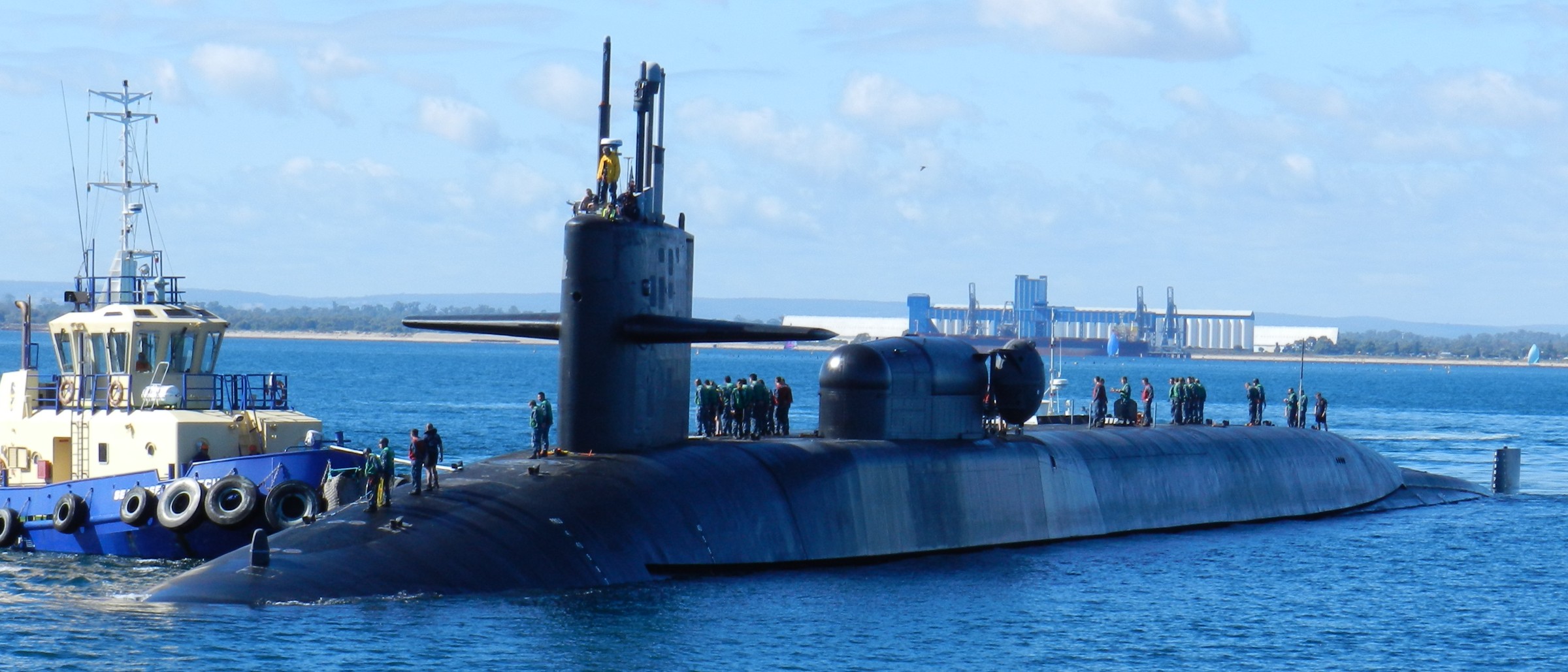 ssgn-727 uss michigan guided missile submarine 2012 19 hmas stirling australia