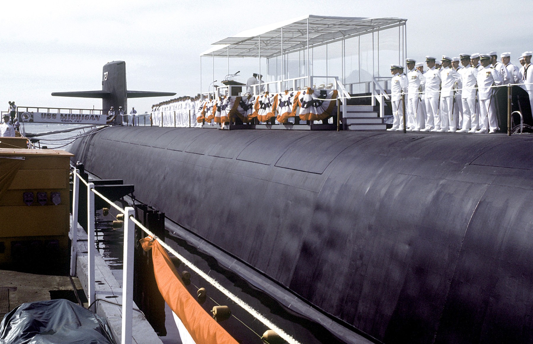 ssbn-727 uss michigan ohio class ballistic missile submarine 1982 44 commissioning ceremony