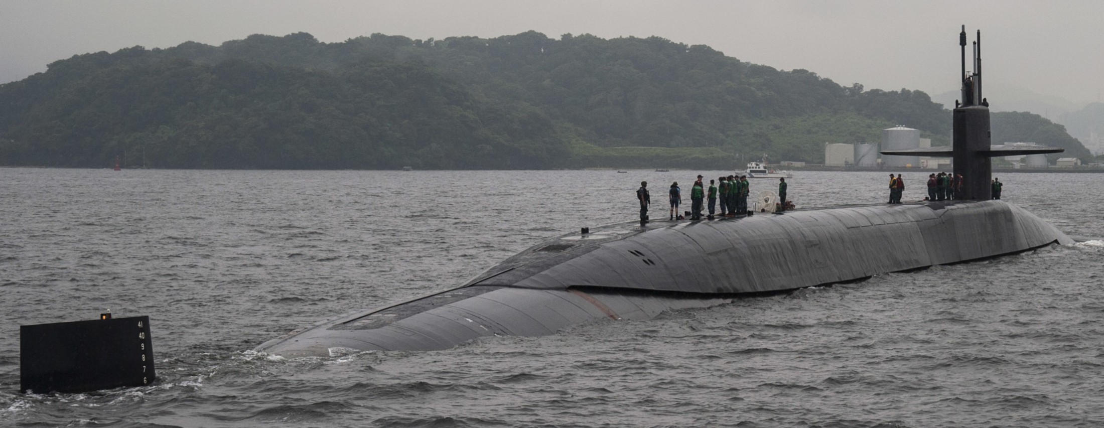 ssgn-727 uss michigan guided missile submarine fleet activities yokosuka japan 2015 52