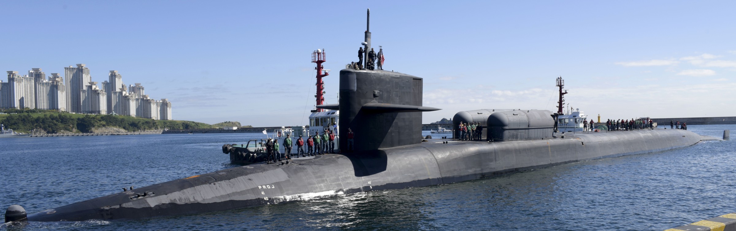 ssgn-727 uss michigan guided missile submarine ohio class us navy busan korea 2017 56