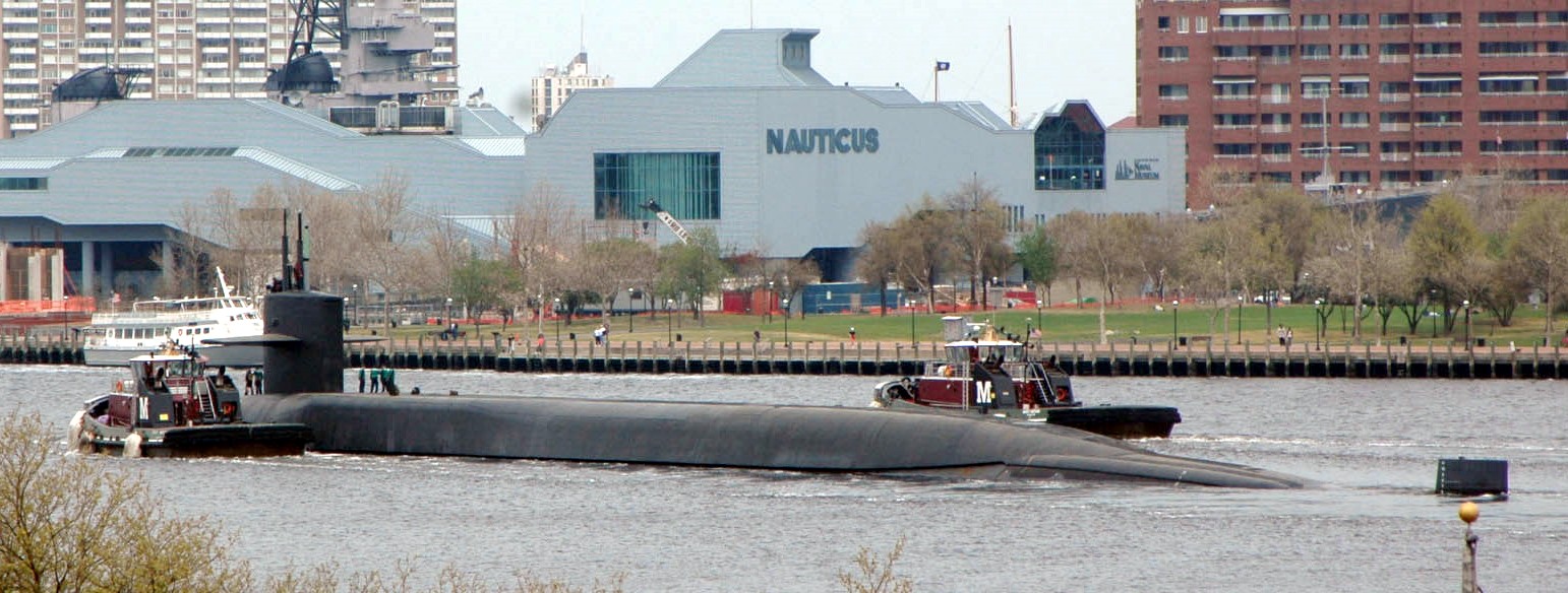 ssgn-728 uss florida guided missile submarine us navy 2006 43 norfolk naval shipyard