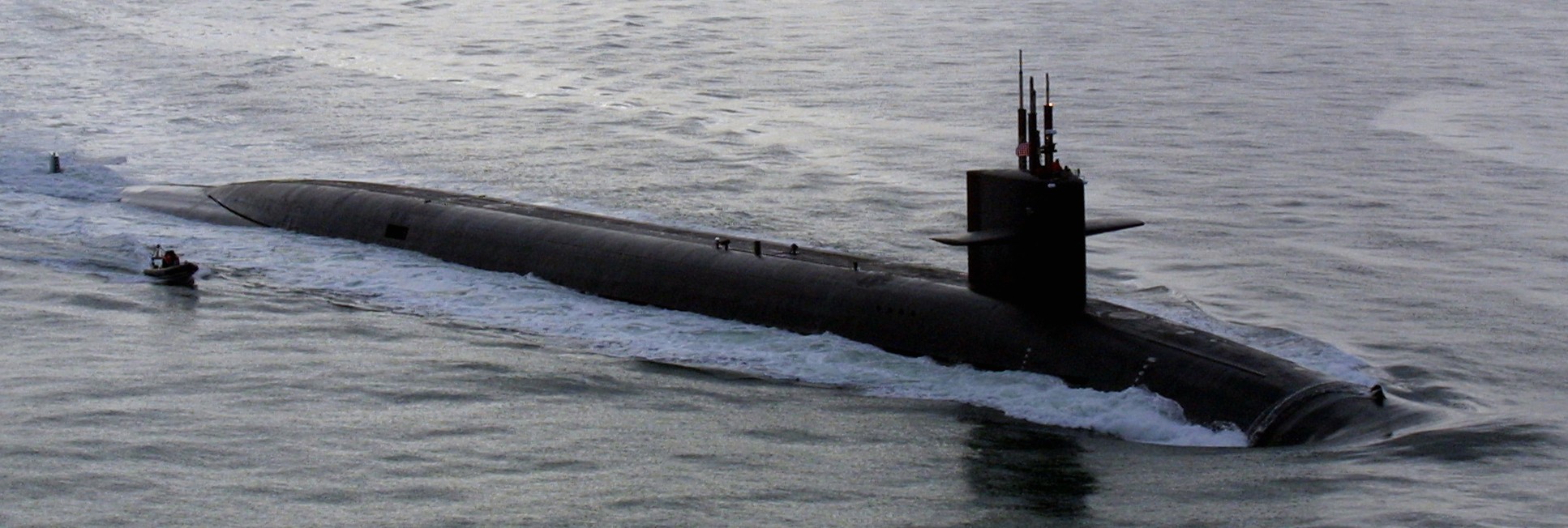 ssbn-728 uss florida ballistic missile submarine us navy 2002 55