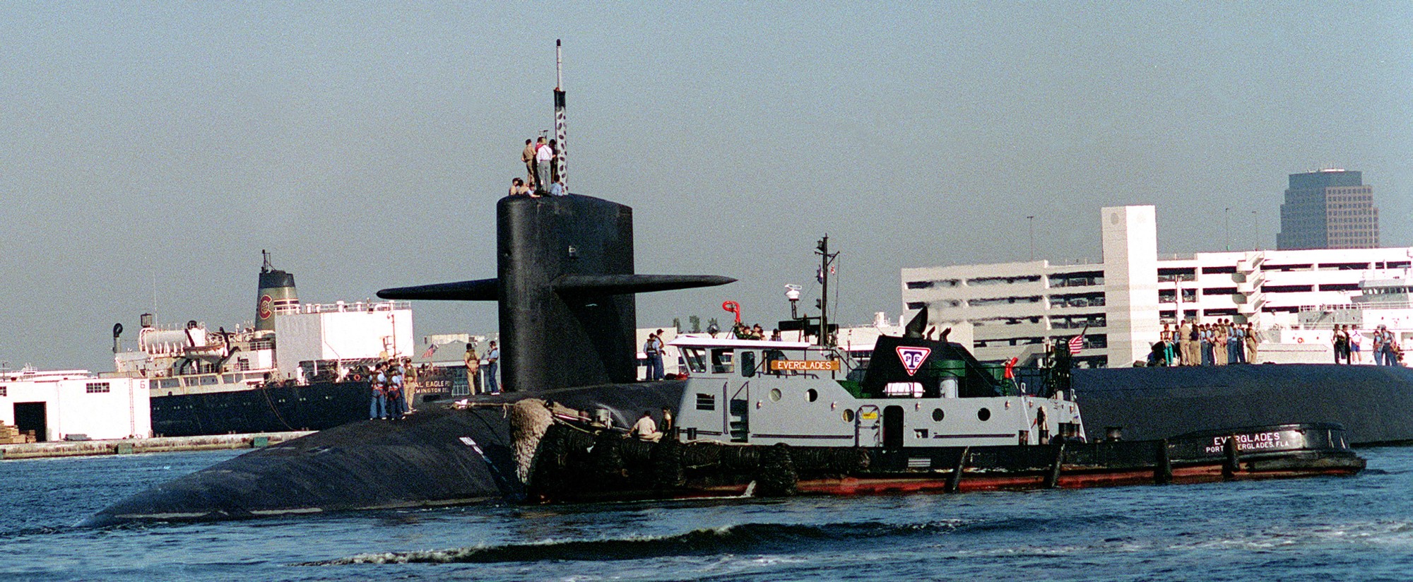 ssbn-728 uss florida ballistic missile submarine us navy 1995 60