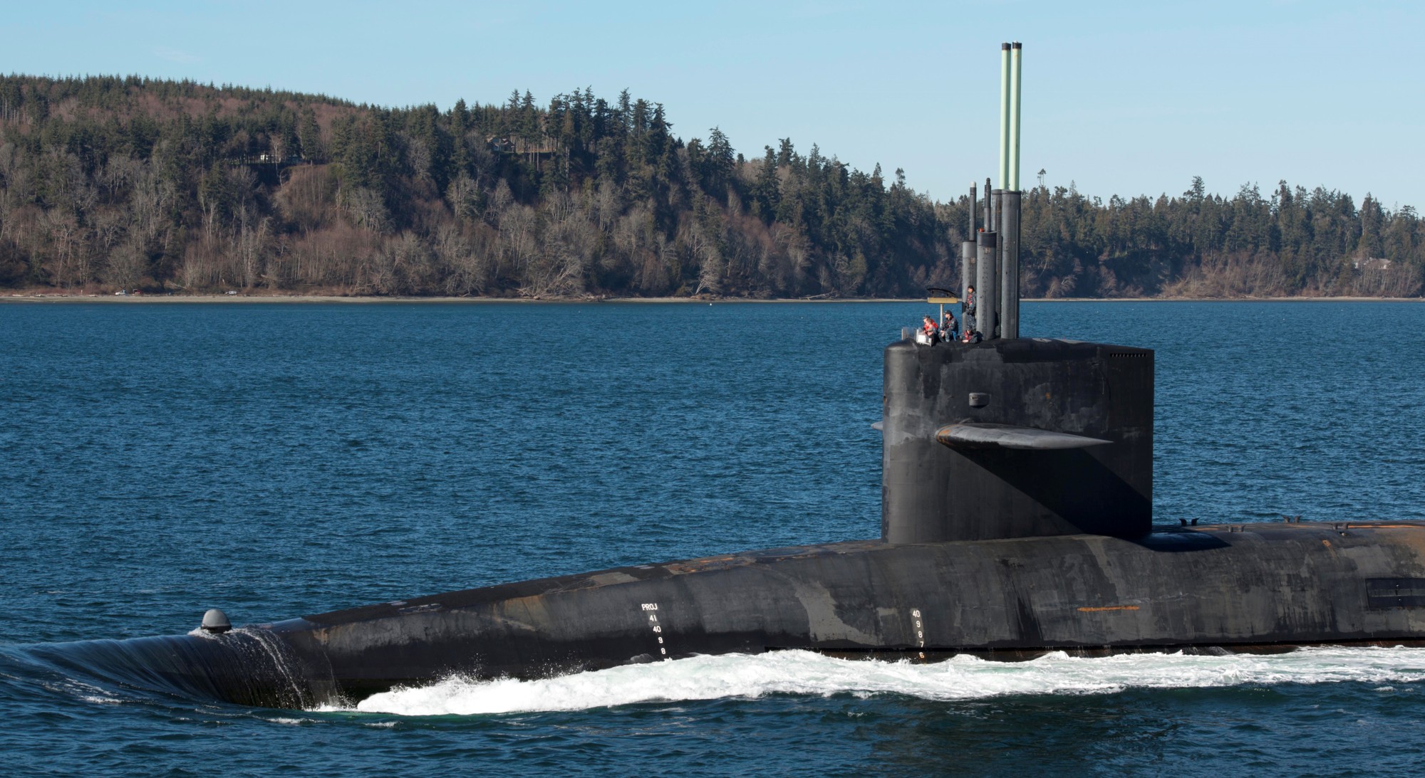 ssbn-730 uss henry m. jackson ohio class ballistic missile submarine 2017 02 puget sound