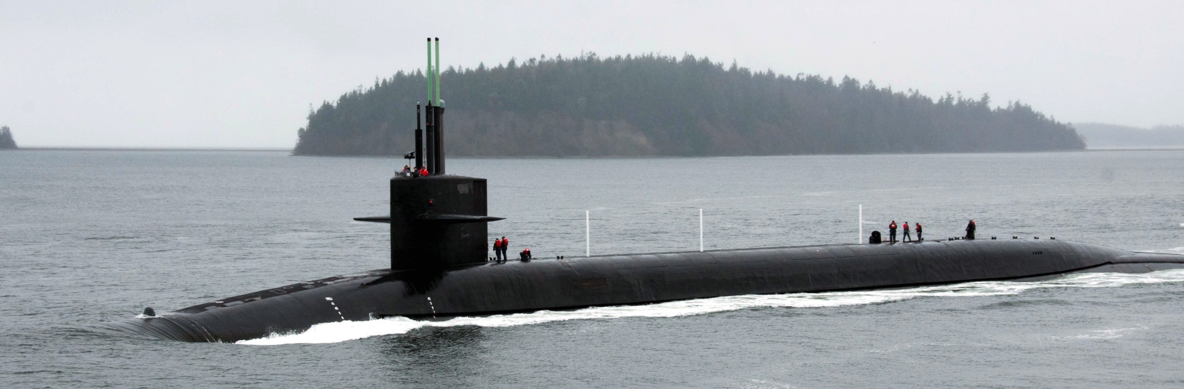 ssbn-730 uss henry m. jackson ohio class ballistic missile submarine 2016 09 puget sound