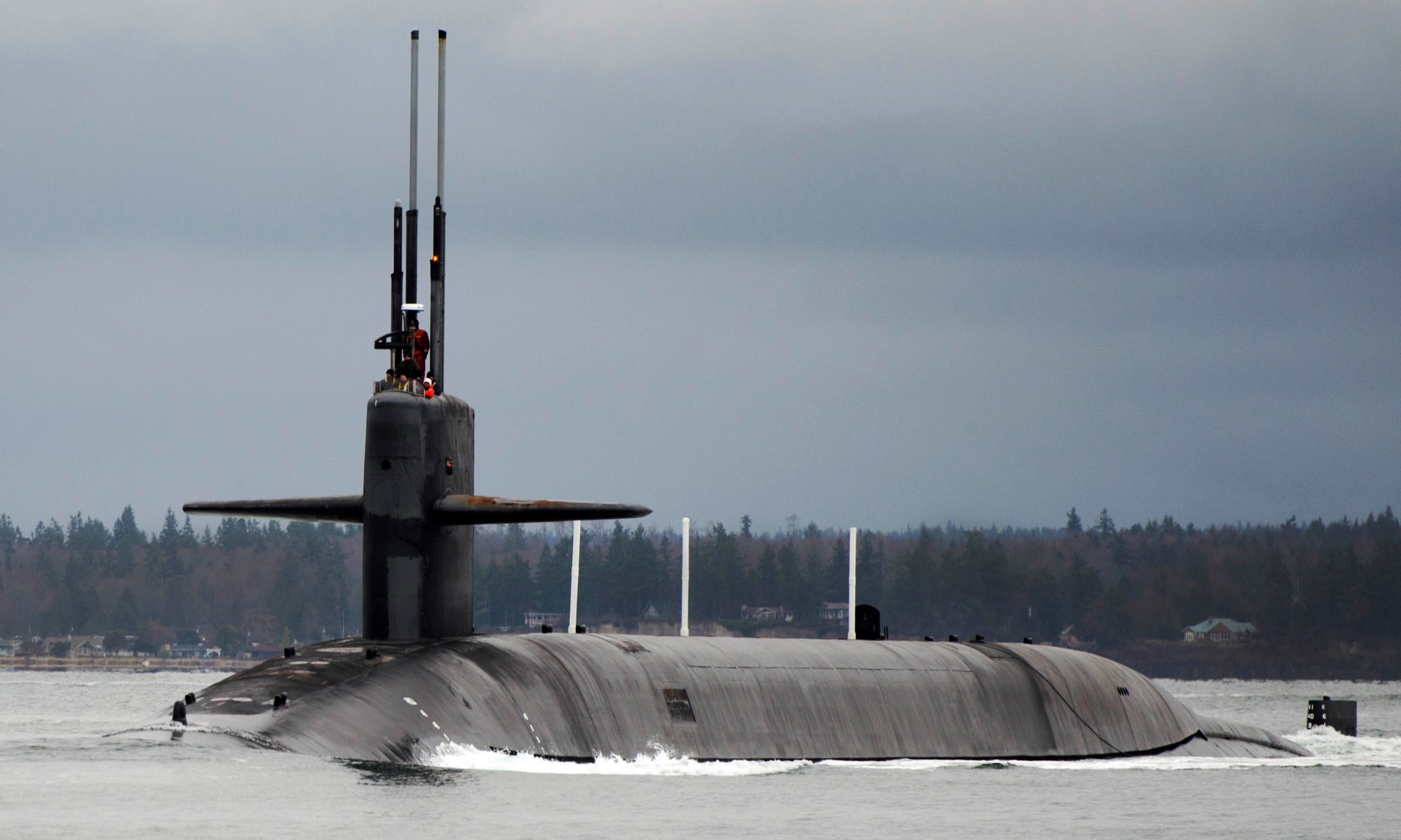 ssbn-731 uss alabama ohio class ballistic missile submarine 2015 09 puget sound