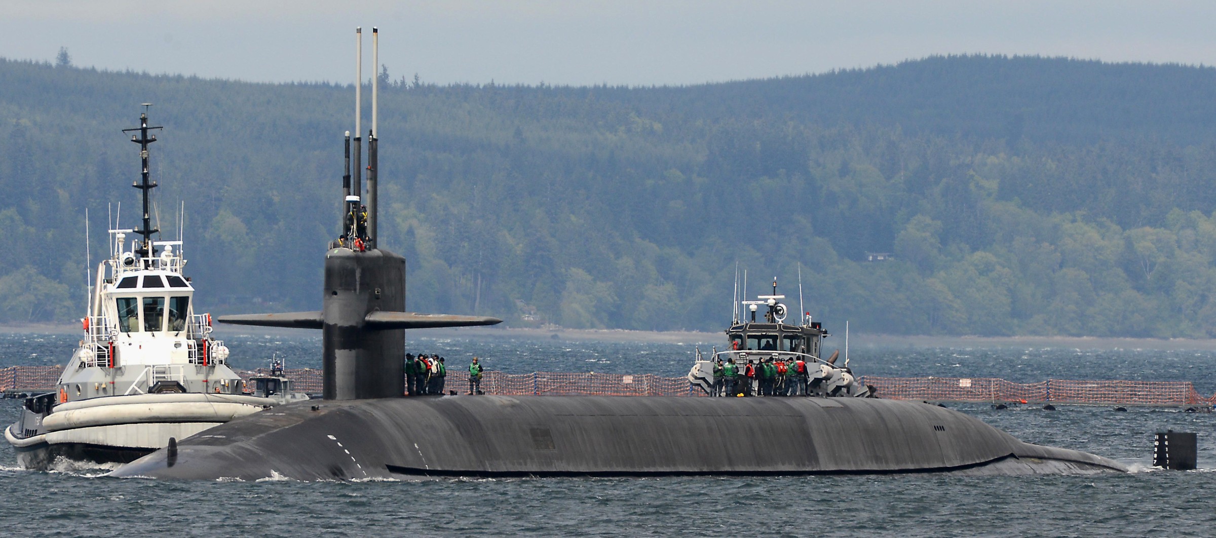 ssbn-731 uss alabama ohio class ballistic missile submarine 2015 11 naval base kitsap bangor bremerton washington