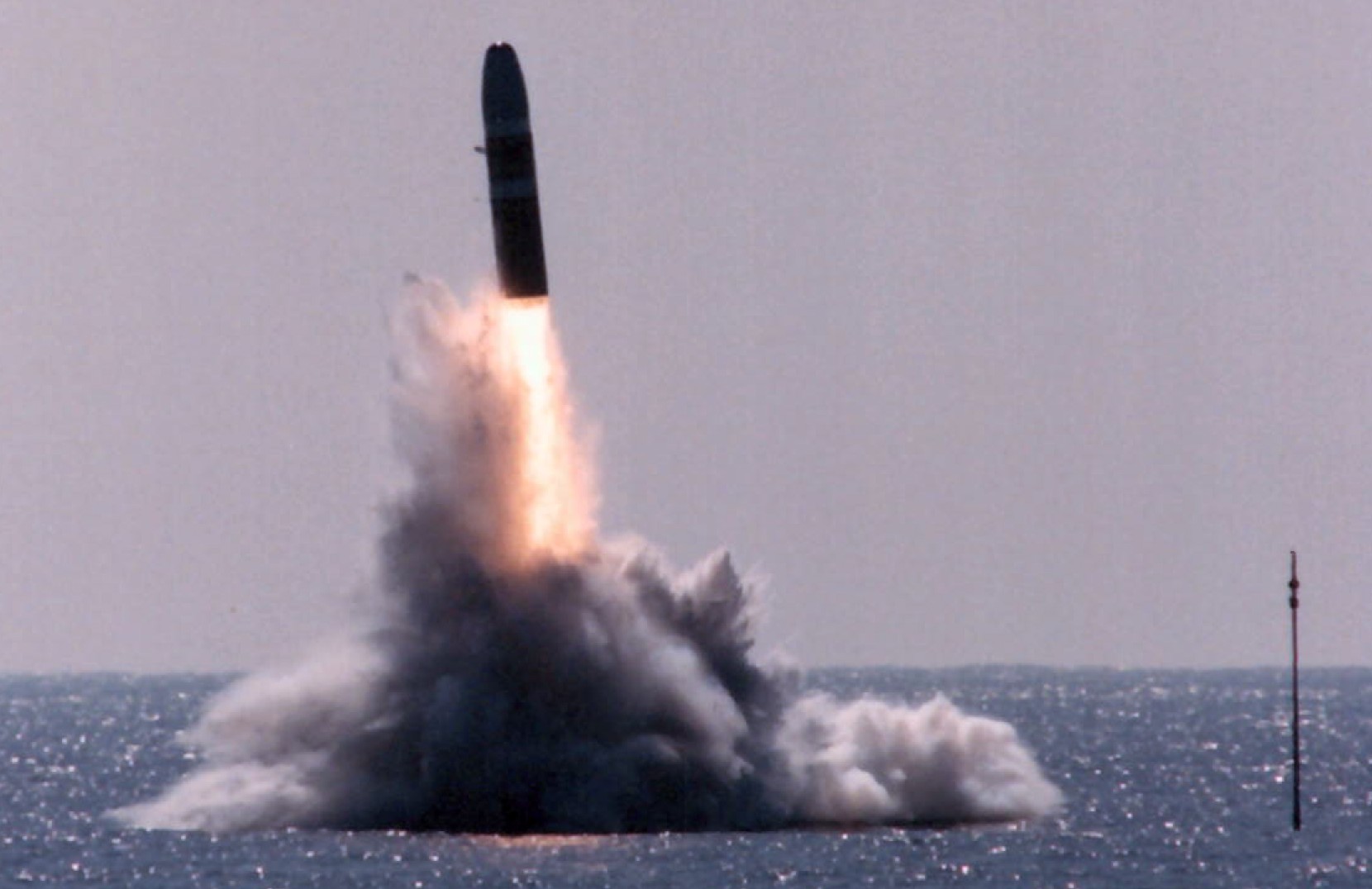 ssbn-732 uss alaska ballistic missile submarine ugm-96 trident c4 slbm 1986 24