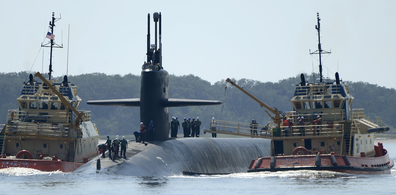 ssbn-732 uss alaska ballistic missile submarine base kings bay georgia 52