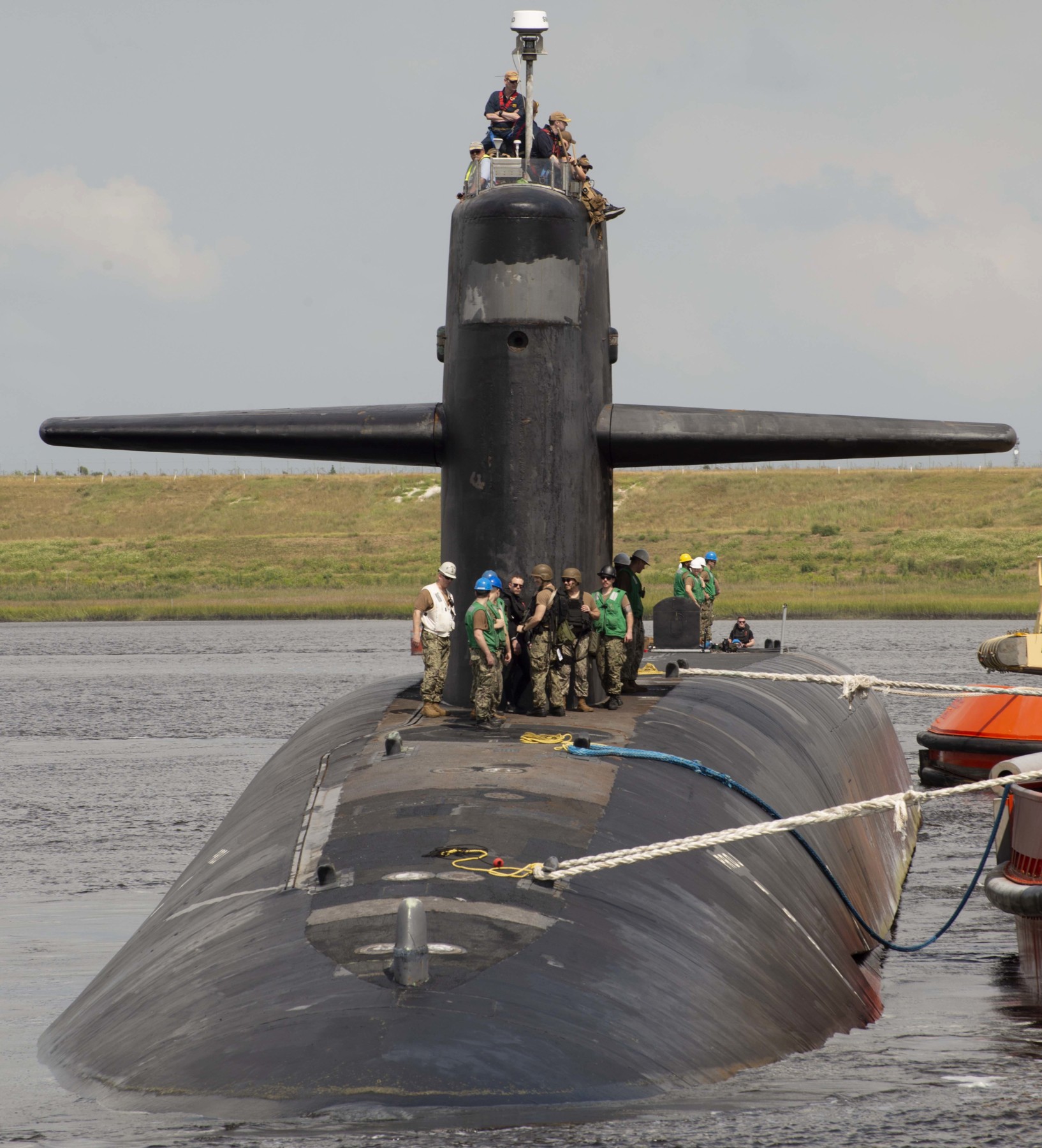 ssbn-732 uss alaska ballistic missile submarine ohio class subase kings bay georgia 60