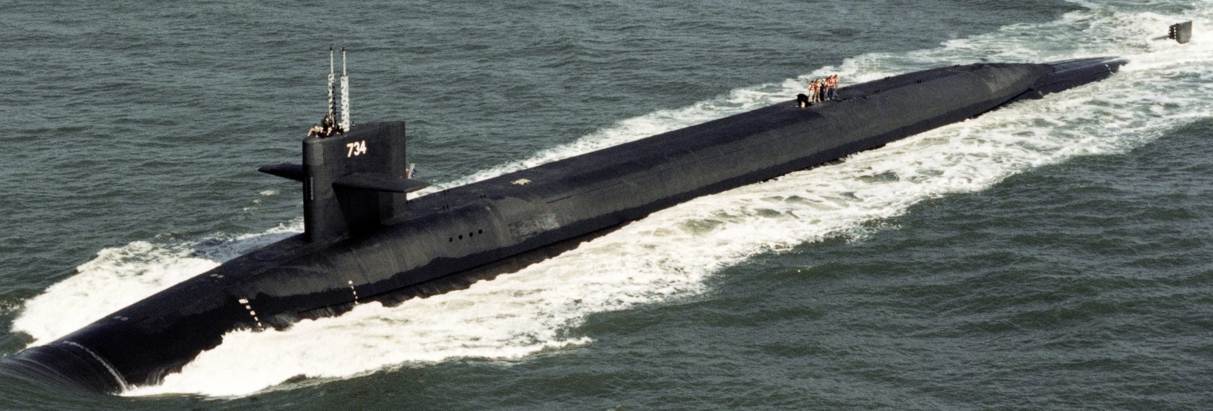 ssbn-734 uss tennessee ballistic missile submarine ohio class us navy 26