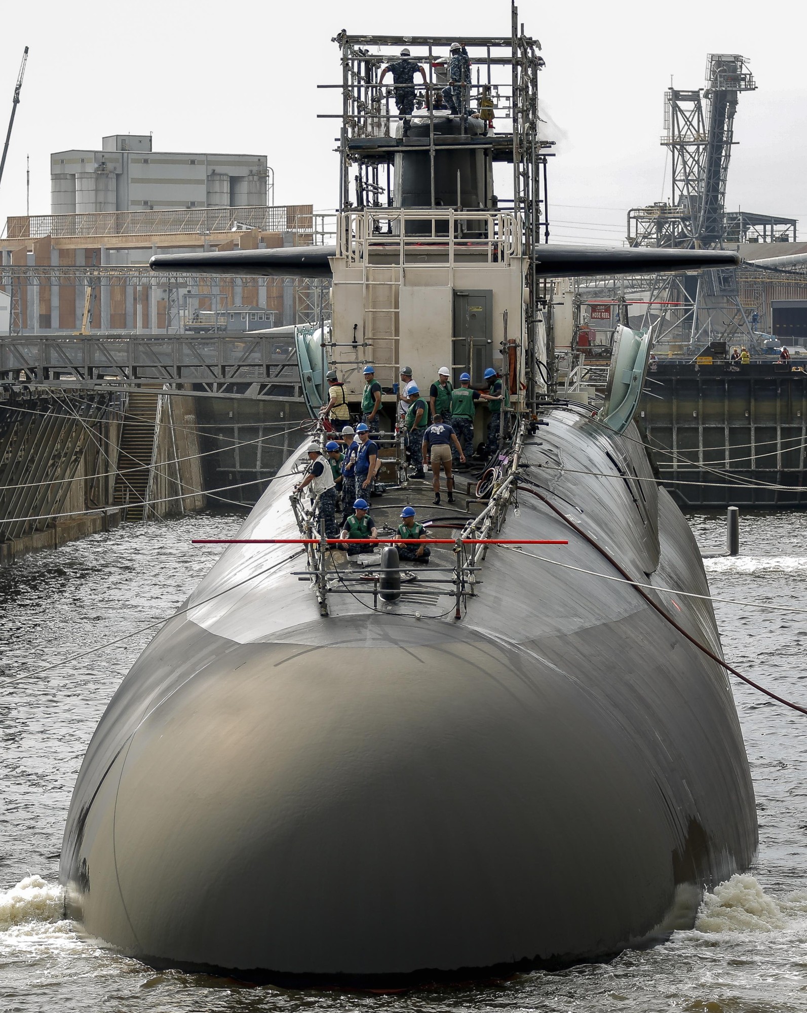 ssbn-740 uss rhode island ballistic missile submarine norfolk naval shipyard engineered refueling overhaul 28