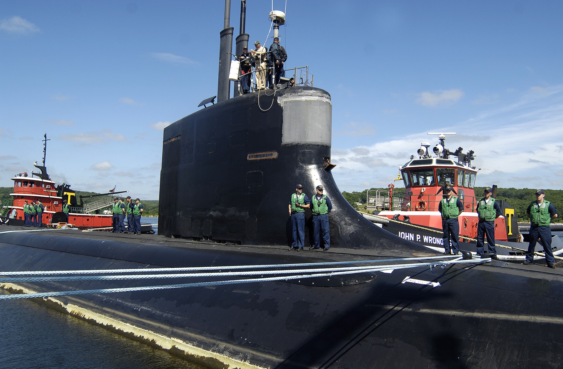 ssn-21 uss seawolf attack submarine us navy naval submarine base new london groton connecticut 06