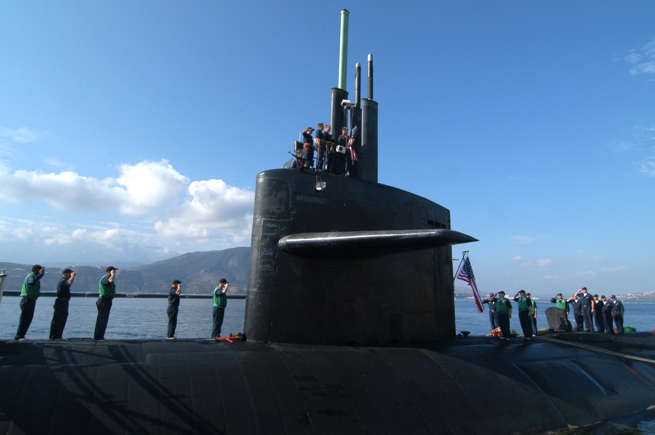 uss philadelphia ssn-690 los angeles class attack submarine us naval support activity souda bay crete greece 2005 12