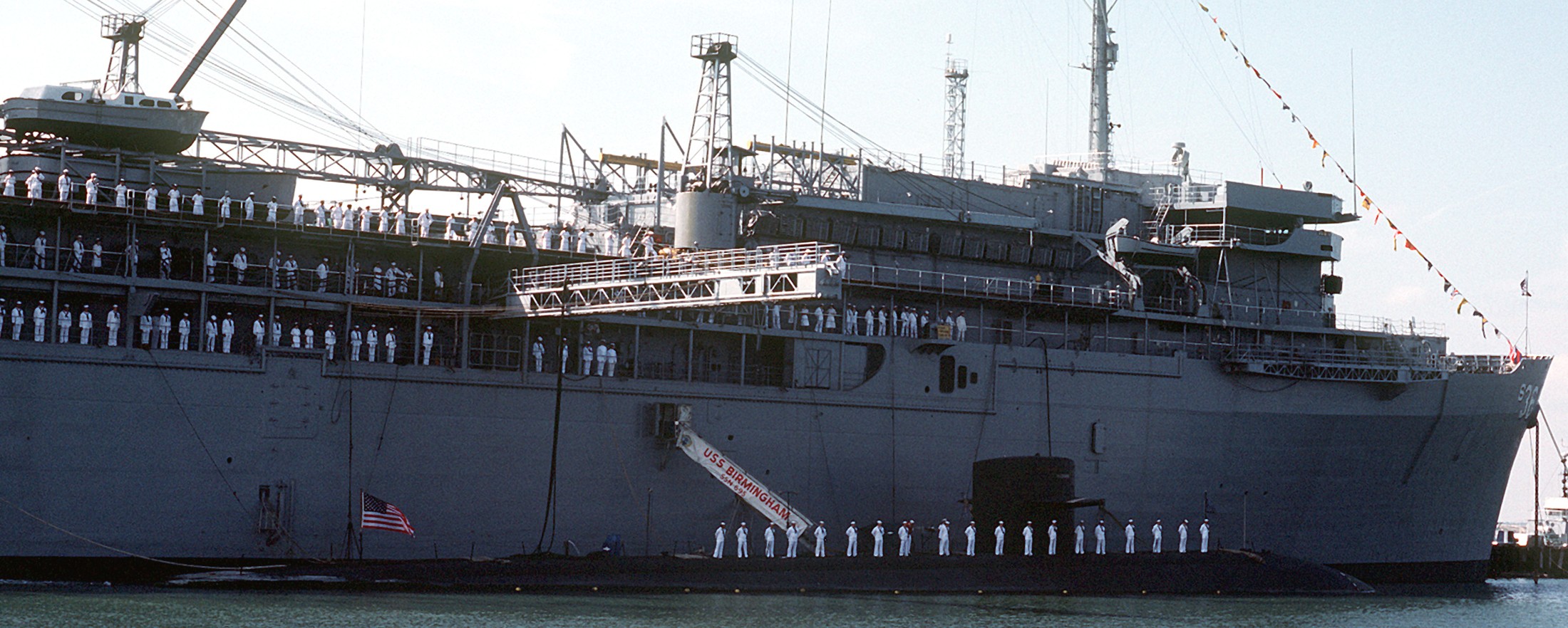 uss birmingham ssn-695 los angeles class attack submarine naval station norfolk 1982