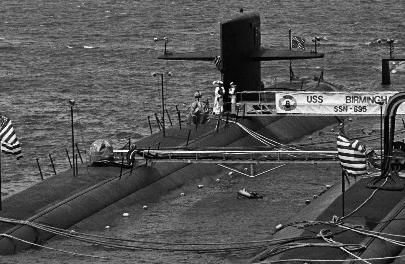 uss birmingham ssn-695 los angeles class attack submarine us navy naval station norfolk virginia 1984