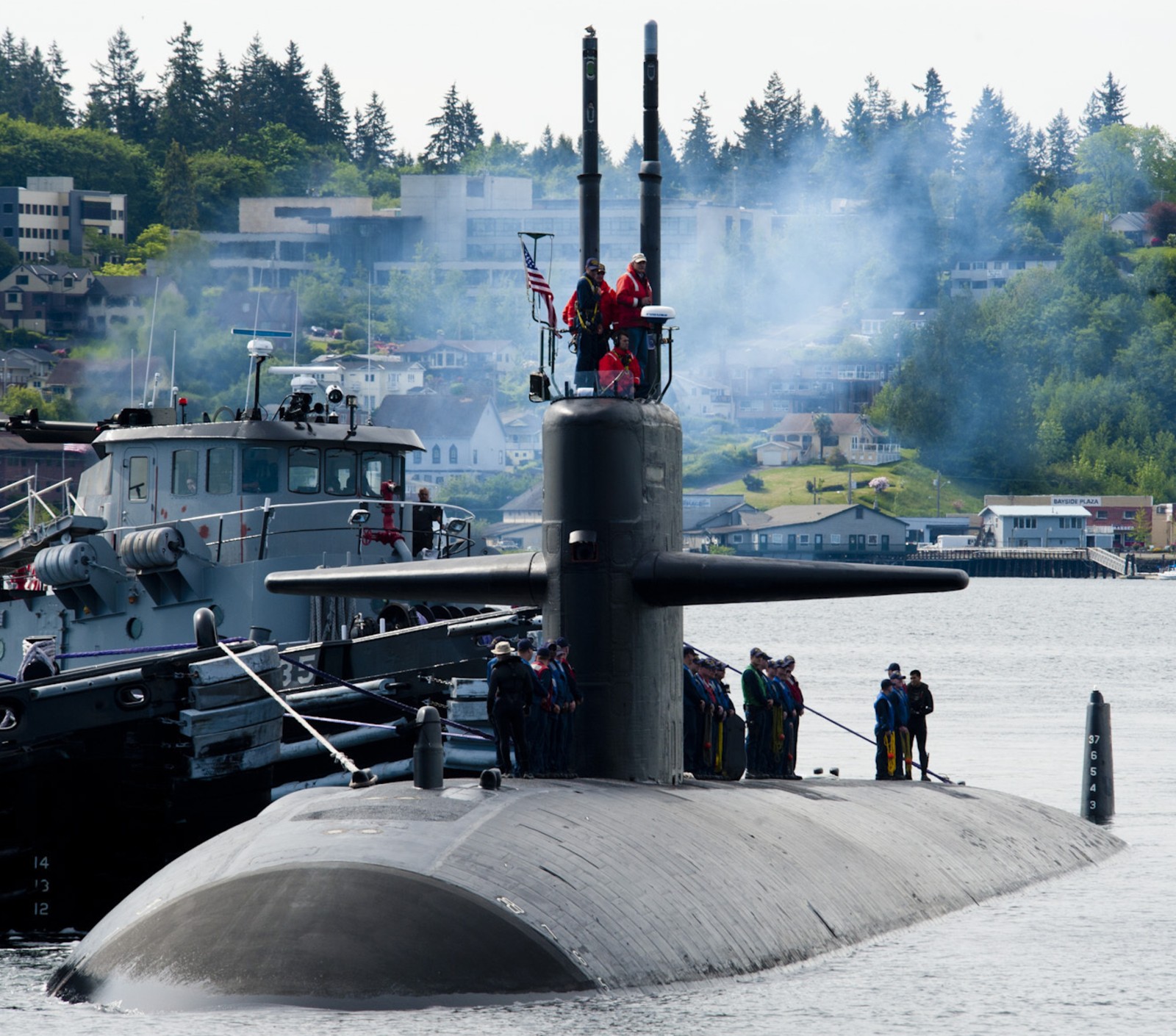 uss bremerton ssn-698 los angeles class attack submarine us navy 2012 16