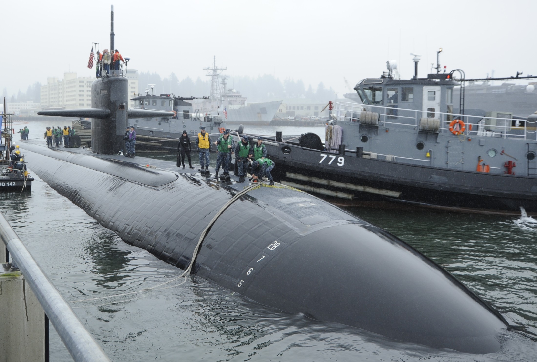 uss bremerton ssn-698 los angeles class attack submarine naval base kitsap washington port visit 2015 26