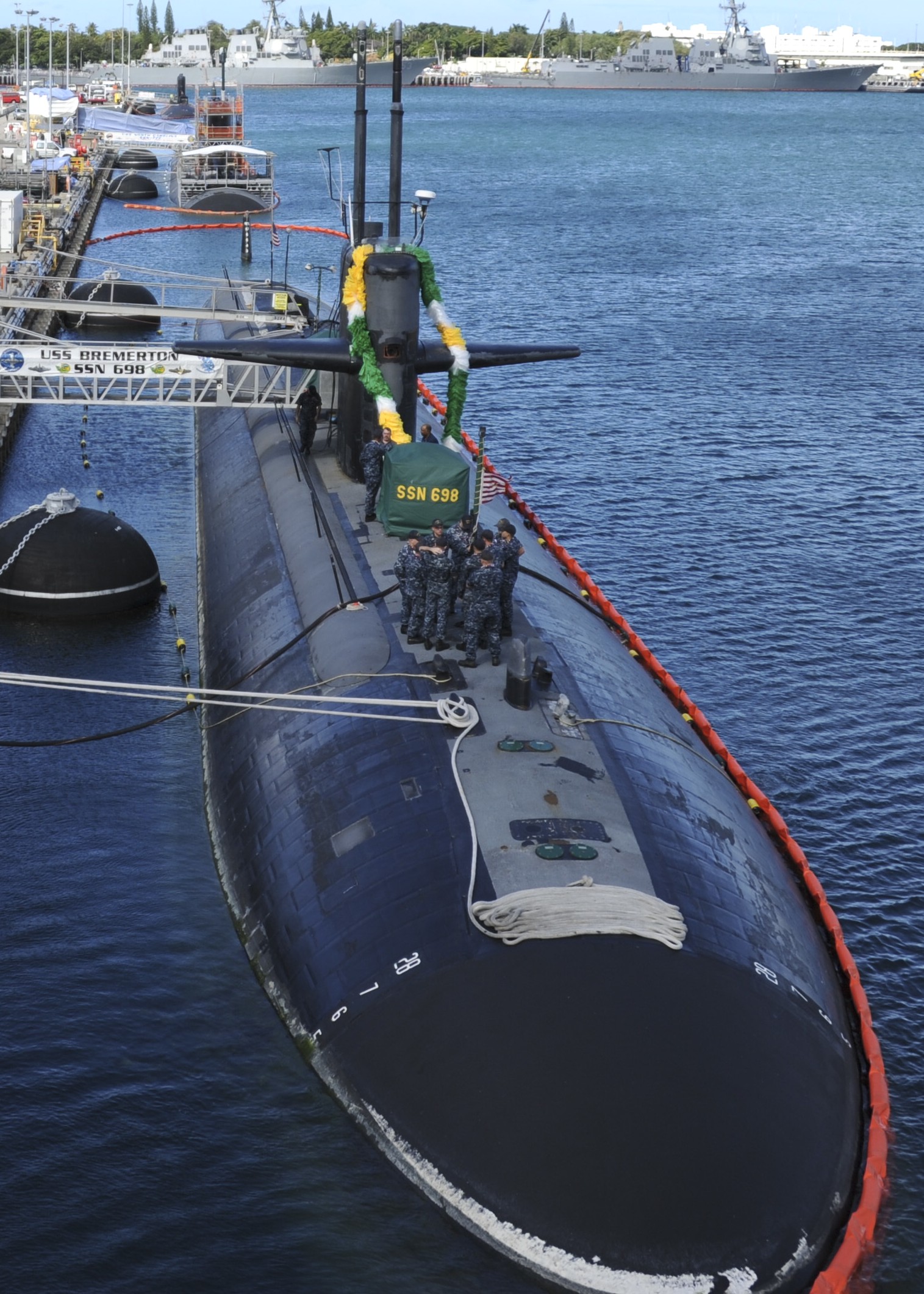 uss bremerton ssn-698 los angeles class attack submarine joint base pearl harbor hickam hawaii 2016 34