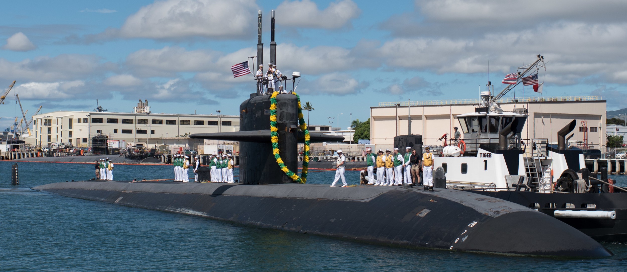 uss bremerton ssn-698 los angeles class attack submarine us navy 39