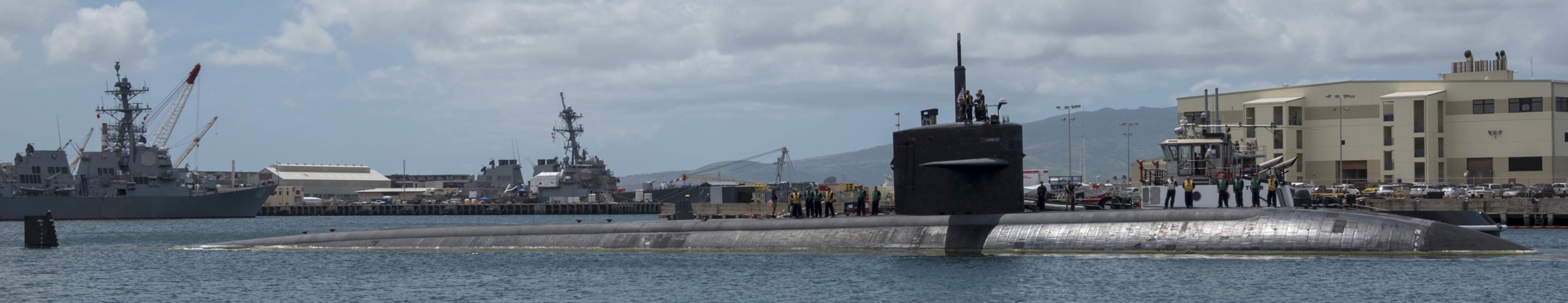 uss bremerton ssn-698 los angeles class attack submarine joint base pearl harbor hickam hawaii 2018 45