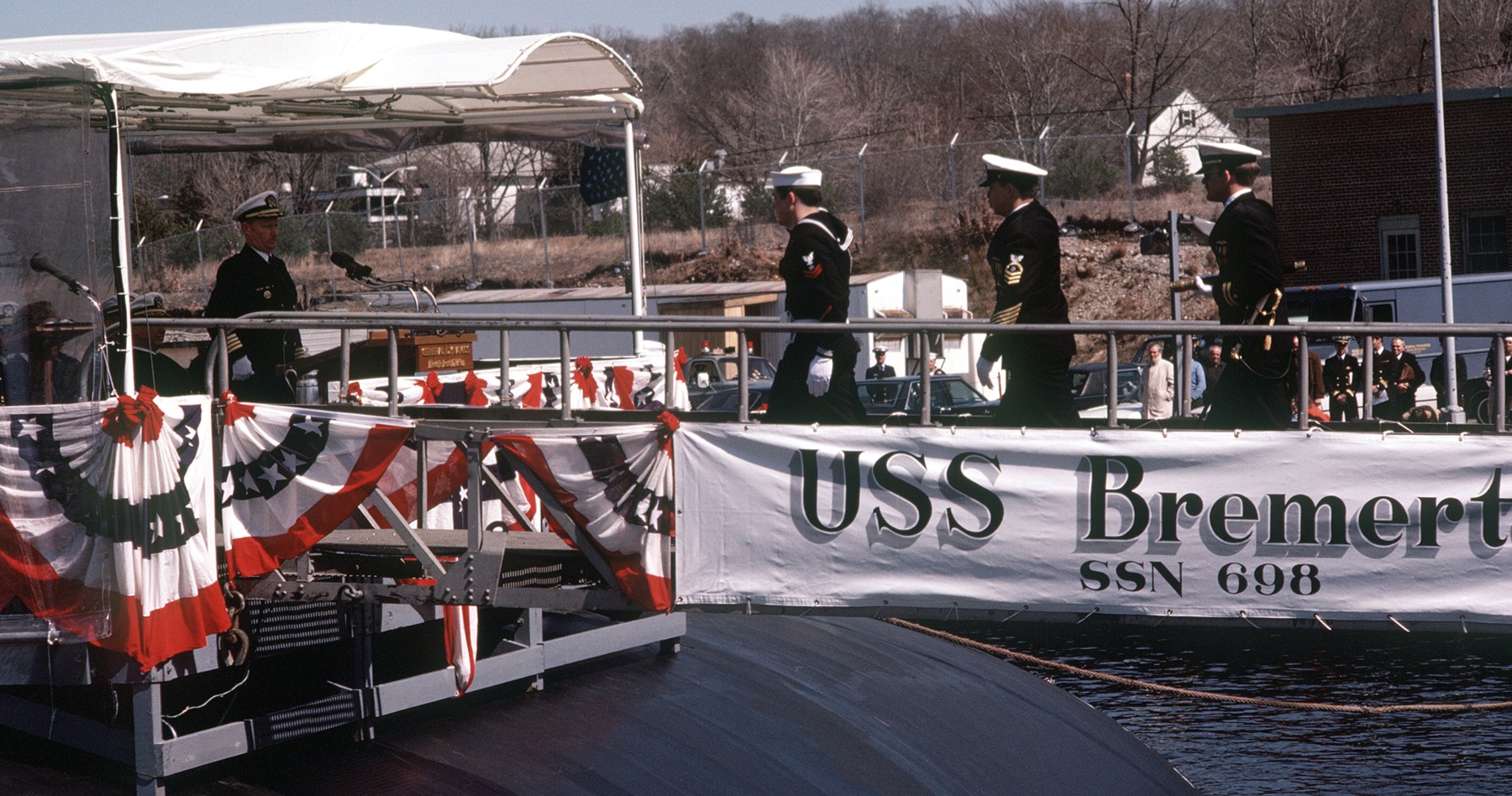 uss bremerton ssn-698 los angeles class attack submarine us navy commissioning ceremony 1981 56