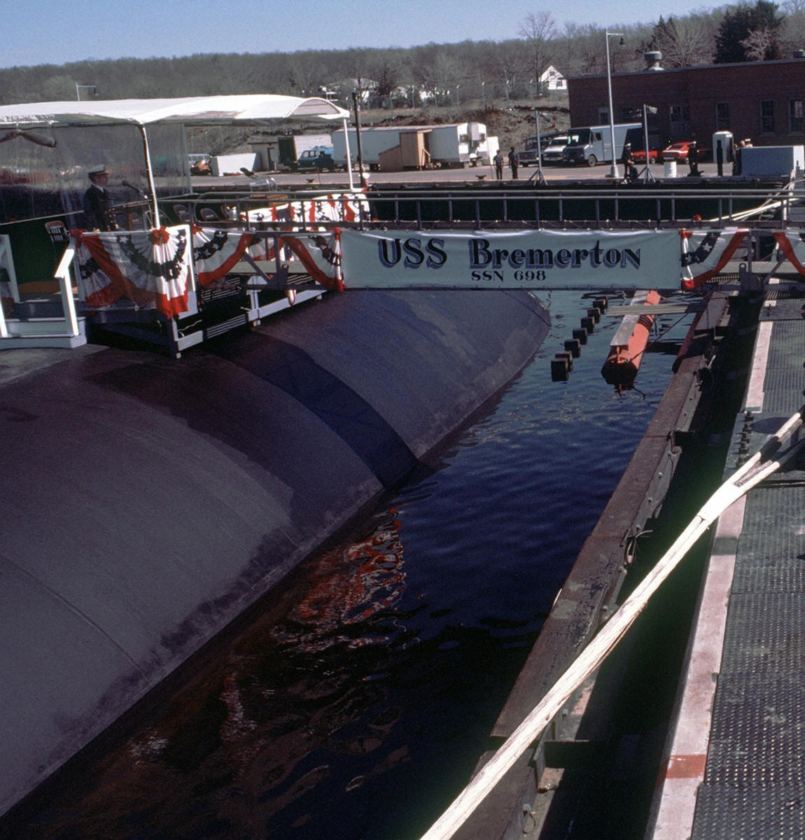 uss bremerton ssn-698 commissioning