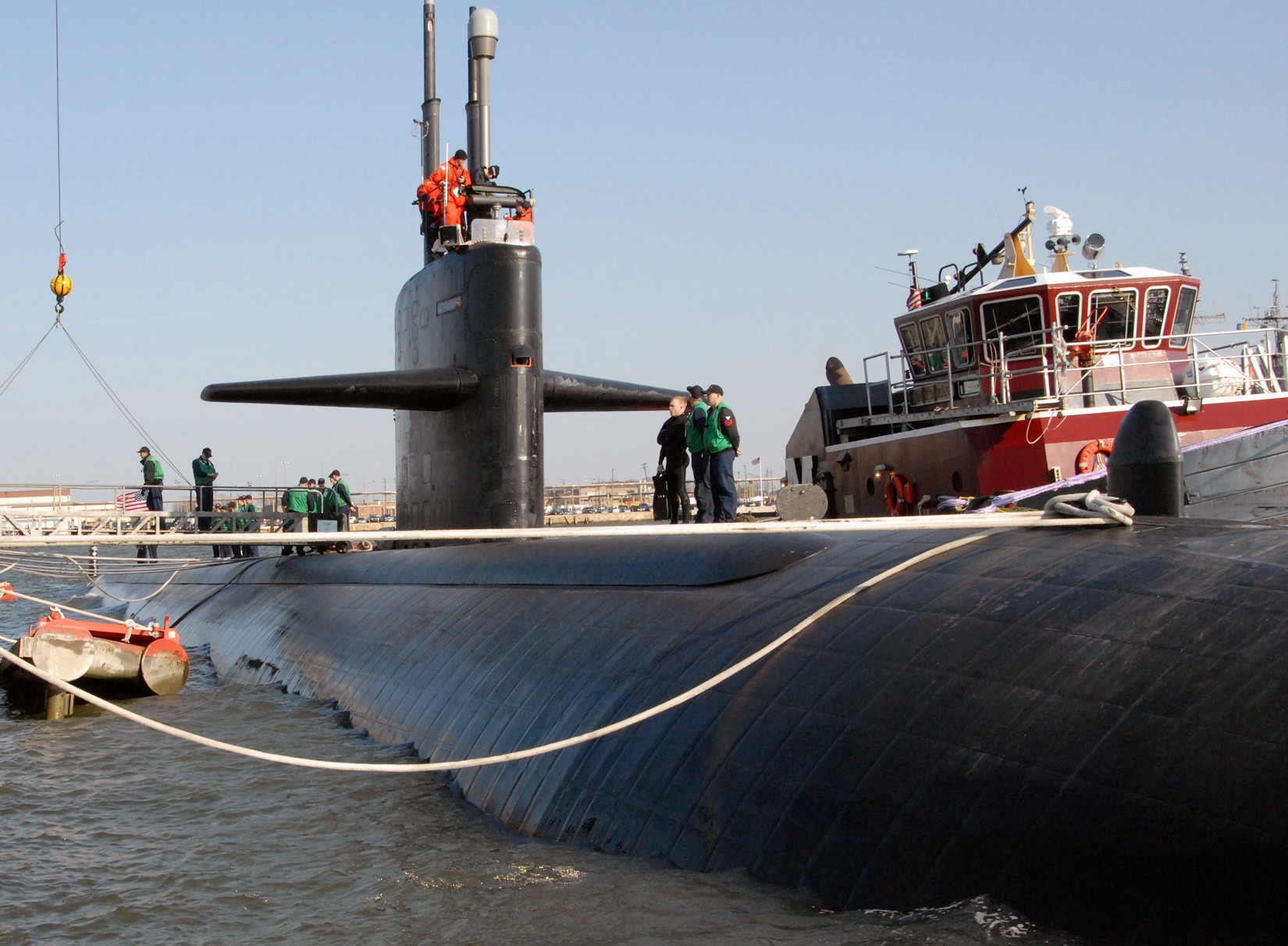 uss jacksonville ssn-699 los angeles class attack submarine departing norfolk for homeport shift pearl harbor hawaii 2009