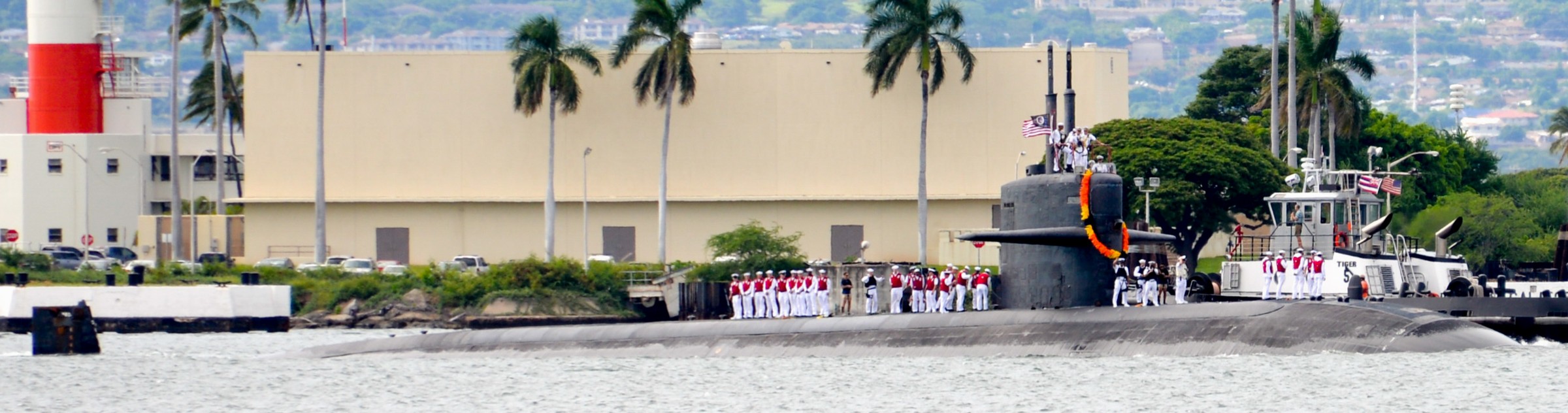 uss jacksonville ssn-699 los angeles class attack submarine us navy pearl harbor hawaii 2015 20